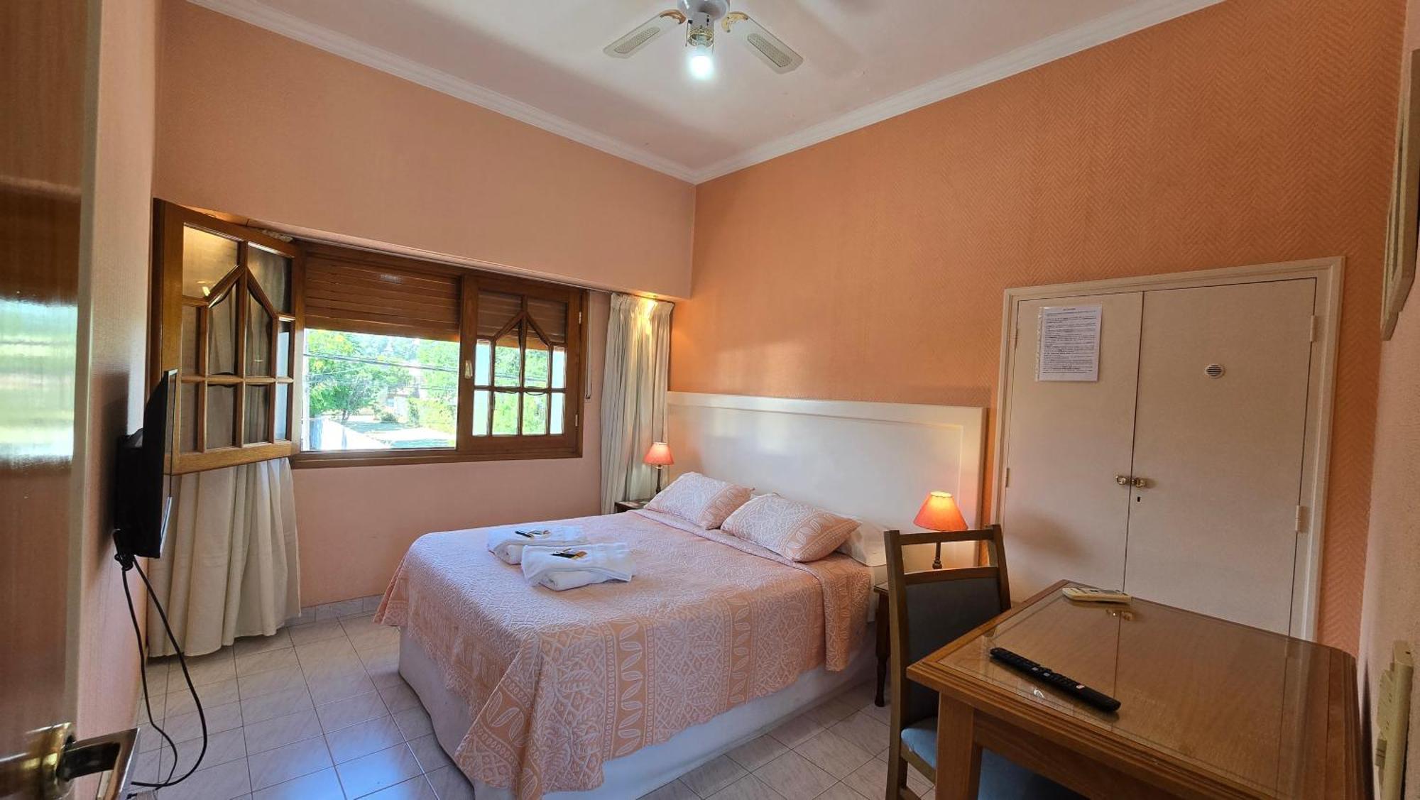 Hotel Ancona Rio Colorado Rn Екстер'єр фото